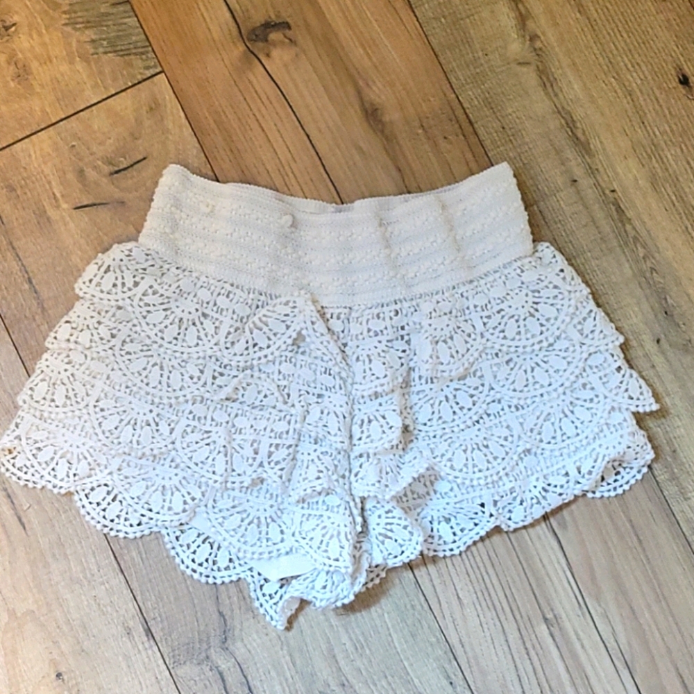Lacey shorts